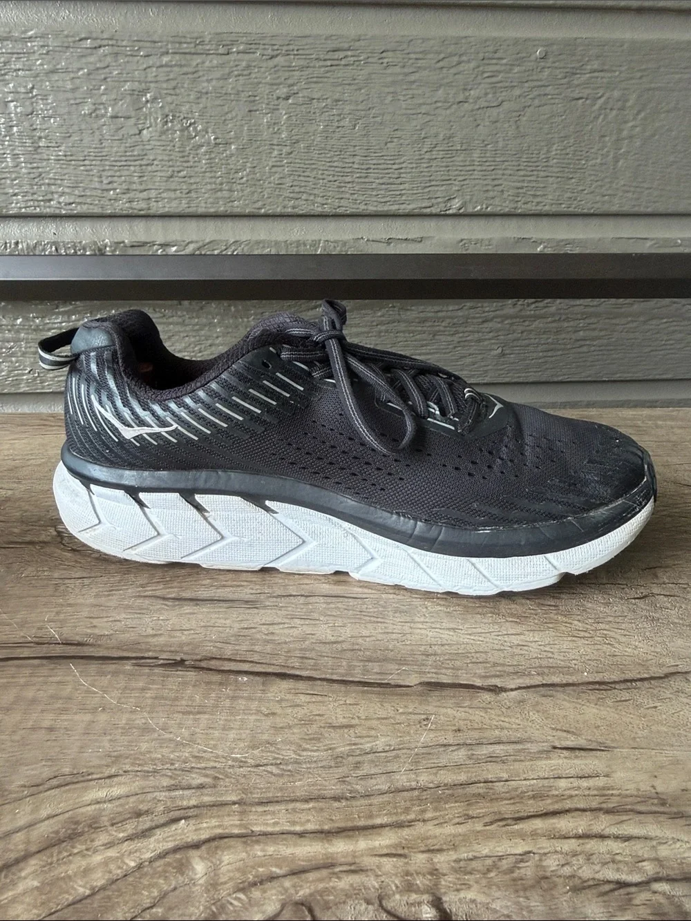 Hoka One One hoka one